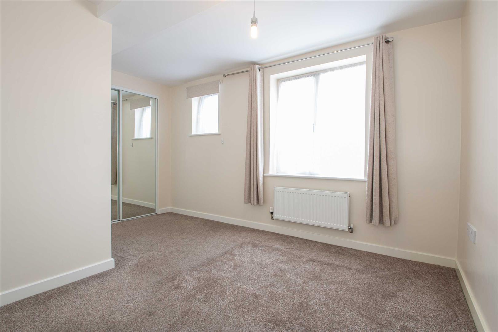 Selkirk Drive, Oakridge Park, Milton Keynes